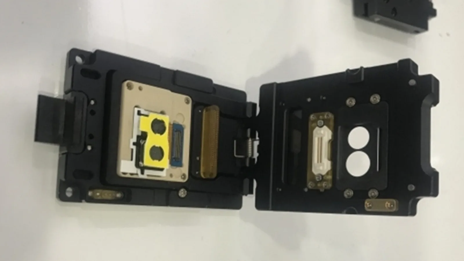 Samsung începe testarea modului foto destinat lui Galaxy S11; Se confirmă prezența unei camere periscop