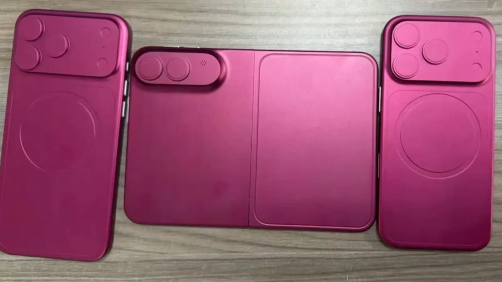 iPhone Fold cel lat comparat cu iPhone 18 Pro; Vedem machete!