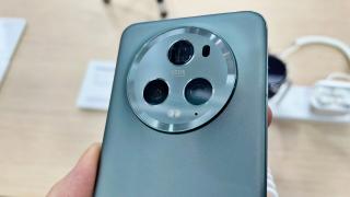 MWC 2023: Honor Magic5 Pro Hands-on - flagship cu Snapdragon 8 Gen2 și cameră cu zoom 100x, senzor custom