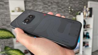 Nothing Phone (2a): Hardware de nivel mid-range, cu un procesor custom MediaTek sub capotă