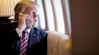 Telefonul Trump T1 Phone apare în public, are specificaţii noi, preţ mai mare