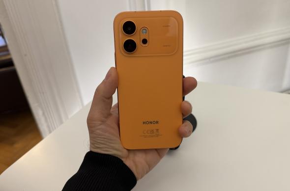 Fotografii hands-on HONOR 600: Photo 27.04.2026, 10 32 37.jpg