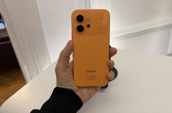 Fotografii hands-on HONOR 600: Photo 27.04.2026, 10 32 40.jpg