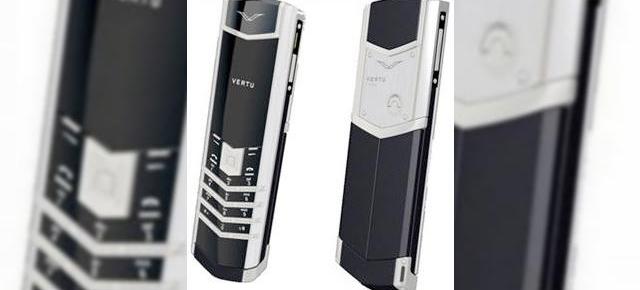 Vertu pregateste un telefon Signature 3G