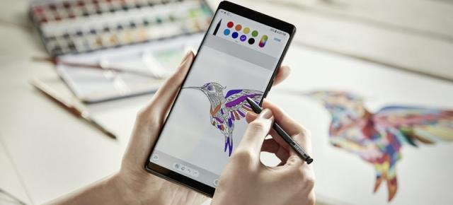 Galaxy Note 8 doboară recorduri la nivel de ecran, primind scoruri impresionante la testele DisplayMate