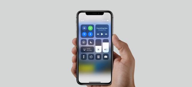 Prognoza pentru unităţile iPhone X produse în 2017 tăiată cu 10% de către un analist reputat