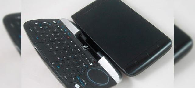 Dell Streak primeste o tastatura Bluetooth Logitech (diNovo Mini), surprins in actiune (Video)