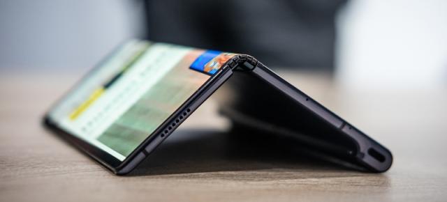 Huawei Mate X primeşte o dată de lansare mai precisă: cel târziu septembrie