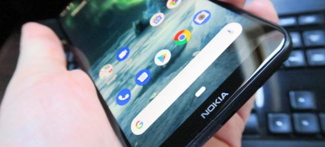 Nokia 7.2: OS, UI, aplicaţii stock, cu Android Pie la început şi ulterior Android 10