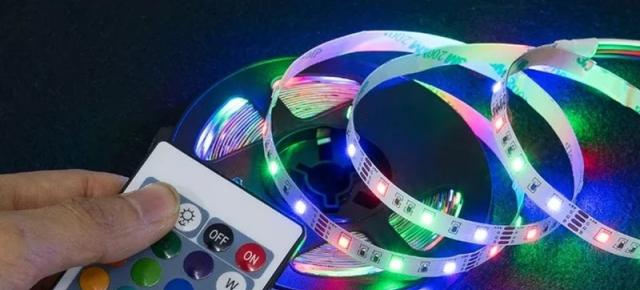 Gadgets în oferta Kaufland #14, în săptămâna 21.12 - 27.12.2022: bec LED RGB la doar 14.99 lei, bandă LED, baterie externă 20000 mAh