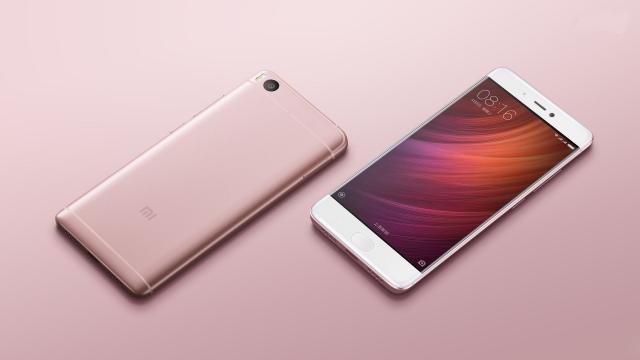 <b>Xiaomi Mi 5s ar putea primi o variantă cu 6 GB RAM în perioada următoare</b>Smartphone-ul Xiaomi Mi 5s a fost lansat doar în versiuni cu 3 și 4 GB memorie RAM pe piață, dar se pare că debutul unei variante cu 6 GB RAM nu este exclus din ecuație. O serie de fotografii par a ne confirma acest lucru, câteva dintre specificațiile 