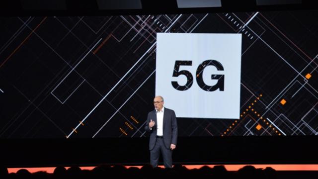 <b>Orange a realizat o prezentare a tehnologiei 5G în centrul Parisului; Iata avantajele sale!</b>În cadrul unui eveniment de presă ce a avut loc în Paris, operatorul Orange a realizat o prezentare a tehnologiei 5G, standard de conectivitate ce este așteptat să ajungă în mainstream abia din 2020 și care va reprezenta o bază pentru conceptul 