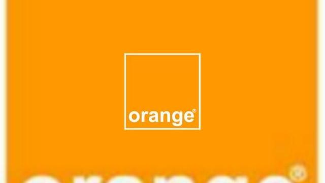 <b>Internet mai ieftin la Orange inainte de lansarea lui iPhone 3G</b>Orange Romania va reduce tarifele pentru traficul de date in roaming incepand din data de 16 iunie, ne informeaza Hotnews. Oferta se aplica atat in cazul clientilor cu abonament, cat si in cazul utilizatorilor PrePay si reprezinta probabil o mutare a...