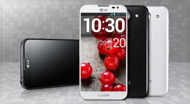 <b>LG Optimus G Pro disponibil la nivel internațional, cu puțin noroc și la noi</b>LG a anunțat astăzi disponibilitatea phabletului Optimus G Pro la nivel internațional, cu o lansare în alte zeci de țări din trimestrul 3. Terminalul este disponibil în țara de baștină LG, Coreea de Sud încă din luna februarie a acestui an și...