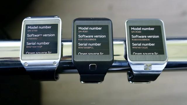 <b>Samsung Galaxy Gear primește o actualizare care șterge Android și instalează Tizen</b>Iată o veste interesantă: Samsung Galaxy Gear a primit o actualizare care îi șterge Android și îl înlocuiește cu Tizen OS. Găsiți aici&nbsp;un review detaliat al acestui ceas, iar actualizarea e destul de importantă și sunt sigur că a făcut...