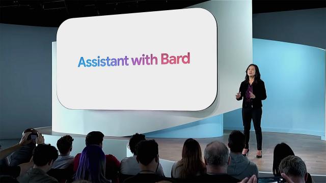 <b>Capturi de ecran dezvăluite pentru Google Assistant cu Bard; Interfața pentru Android se profilează</b>Google se mișcă rapid în lumea tehnologiei, iar ultima lor inovație își va face curând simțită prezența pe Android. E vorba despre integrarea Bard în asistentul vocal Google, un upgrade semnificativ care poate schimba radical domeniul. Conform celor de la