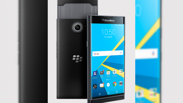 <b>BlackBerry Priv, primul smartphone cu Android al companiei canadiene, costă 749 dolari la pre-comandă</b>Fără a organiza un eveniment de presă dedicat, iată că cei de la BlackBerry dezvăluie astăzi prețul de v&acirc;nzare a celui mai nou smartphone din gamă, și anume cel al modelului cu Android denumit Priv. Aflăm că acest slider interesant va fi...