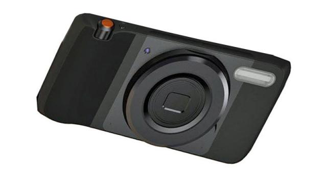 <b>Producătorul de echipamente foto Hasselblad ar pregăti un modul foto special Moto Mod pentru telefoanele Moto Z</b>Încă de dinaintea lansării lui Moto Z și a derivatului său numit Moto Z Force, am văzut în imagini modulele destinate acestor modele, unul totuși nefiind prezentat oficial. Este vorba despre un accesoriu de tip cameră foto care astăzi apare din nou